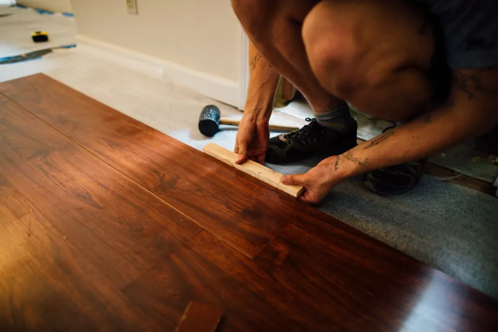Installing hardwood floor planks